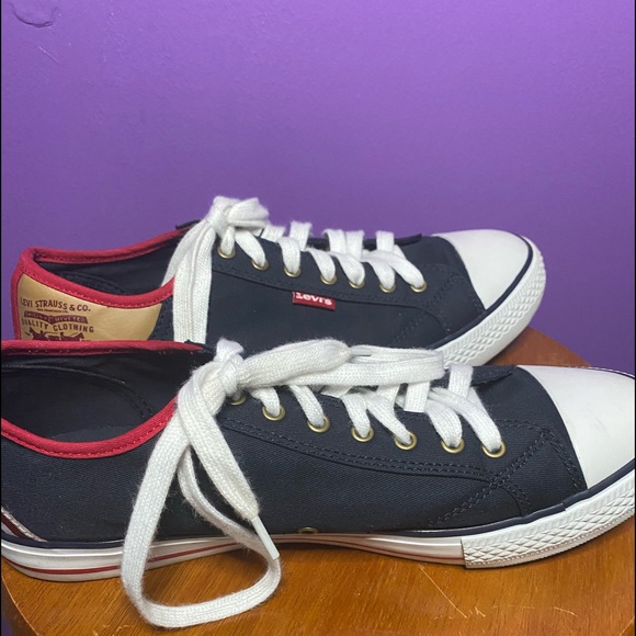 Levi sneakers - Picture 4 of 5